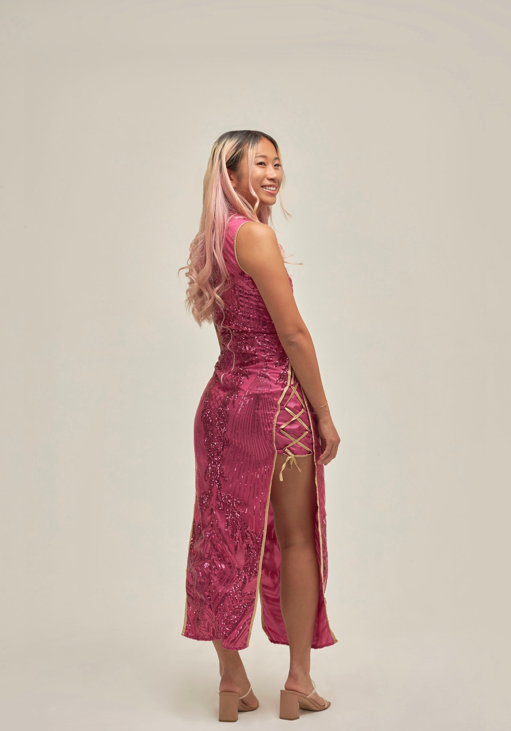 Pink Phoenix Qipao (Sample)